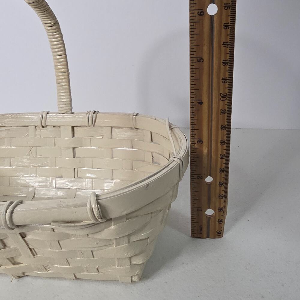 Vintage Cream Shabby Chic Woven Gathering Basket White Splint Wood Reed Handle - Picture 6 of 8